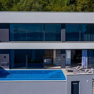  Villa Sky Pool